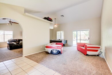 6348 E Fairfield St-7
