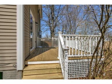 18 Robert Dr, Nashua, NH 03063 - photo 5