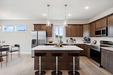 1332 Rose St, New Richmond, WI 54017 - photo 4