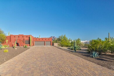25ft wide x 99ft long driveway