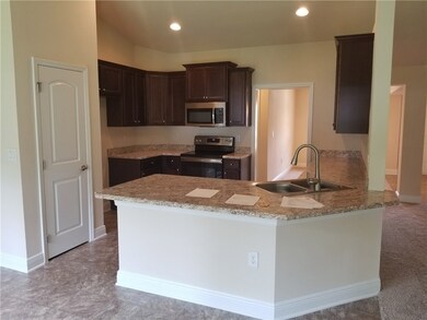 446 Banyan St, Sebastian, FL 32958 - photo 5