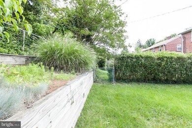 3626 Eastwood Dr, Baltimore, MD 21206 - photo 2