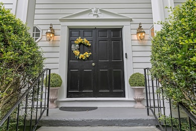 171 Proprietors Crossing, New Canaan, CT 06840 - photo 2