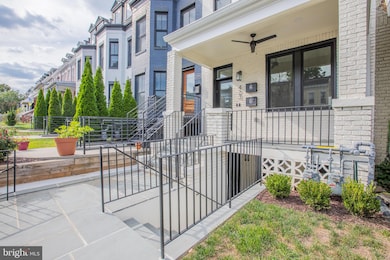 423 Newton Place NW unit 2, Washington, DC 20010 - photo 4