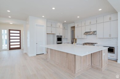 12194 Sue Peaks Cove unit 509, Herriman, UT 84096 - photo 7