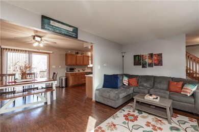 2324 E Marion St, Des Moines, IA 50320 - photo 5