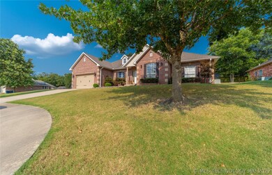 1908 Whipporwill Ave, McAlester, OK 74501 - photo 3