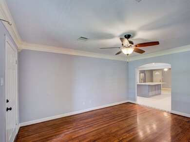 4706 Billingsley St, Houston, TX 77009 - photo 6