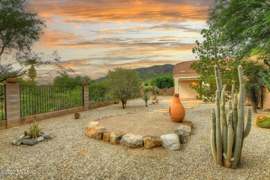 Mountain views overlooking golf course