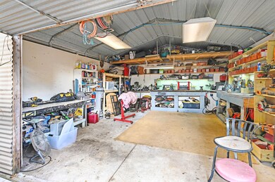 HUGE Mancave/She Shed