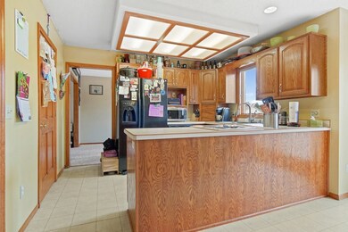 15333 Amstutz Rd, Leo, IN 46765 - photo 6