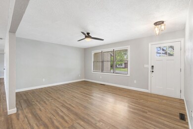 403 N Hightower Ave, Nixa, MO 65714 - photo 5