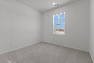 27071 Kodiak Ct, Menifee, CA 92585 - photo 2