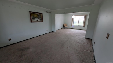 40203 Vincenzia Dr, Clinton Township, MI 48038 - photo 5