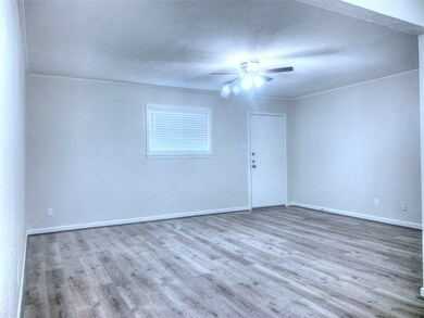 2420 Mcduffie St unit 3, Houston, TX 77019 - photo 2