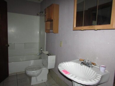 402 S Franklin St, Spring Hill, KS 66083 - photo 5