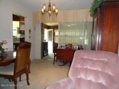 2244 Belinda Cir, Jacksonville, FL 32216 - photo 7