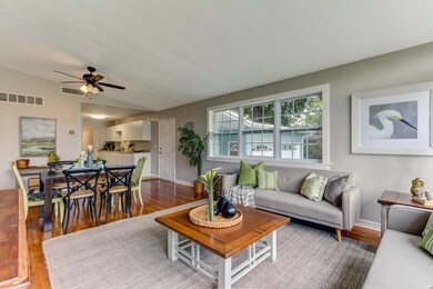 6915 Holiday Rd N, Jacksonville, FL 32216 - photo 7