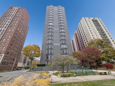 Shoreline East Condominiums unit 1703, Detroit, MI 48214 - photo 5