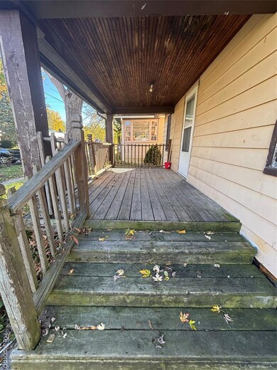 1202 Knapp Ave, Flint, MI 48503 - photo 4