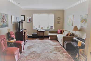 Harbor View unit 3J, Greenwich, CT 06830 - photo 2