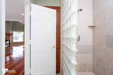 Bathroom 2483-FULL