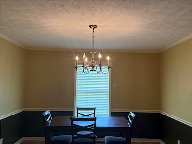DINING ROOM 1