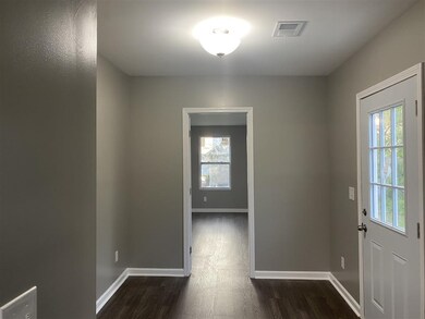 510 Moody St, Shelbyville, TN 37160 - photo 7