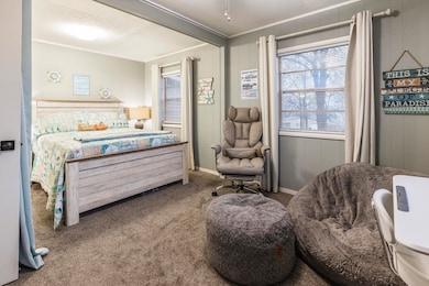 2nd bedroom