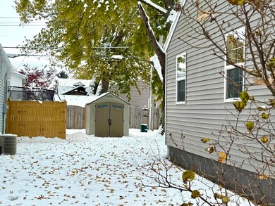 110 N Elder St, Mishawaka, IN 46544 - photo 5