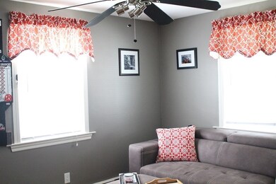 11 Jewett St, Saugus, MA 01906 - photo 7