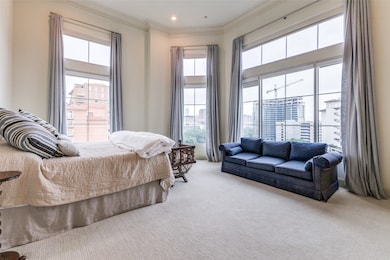 3535 Gillespie St unit 604, Dallas, TX 75219 - photo 5