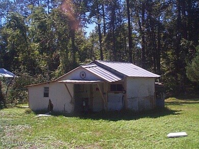 2881 Race Track Rd - Shed
