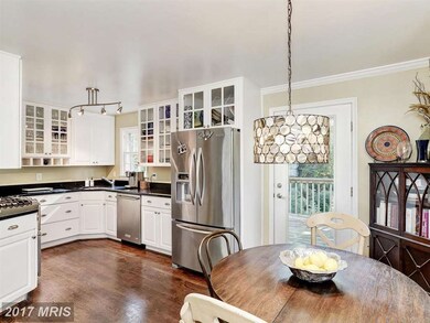 10613 Wheatley St, Kensington, MD 20895 - photo 7