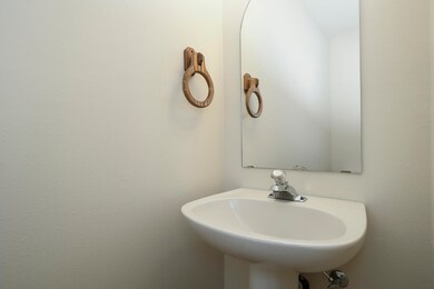 1193 NE Ross Rd, Bend, OR 97701 - photo 7