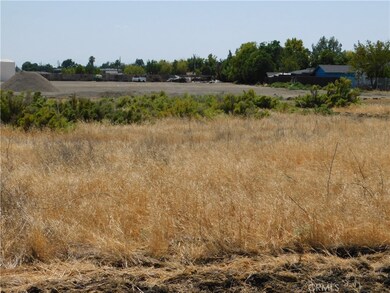 0 Christian Ave unit MC25192654, Dos Palos, CA 93620 - photo 4