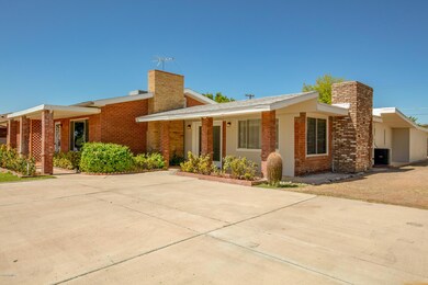 Real Estate web-39