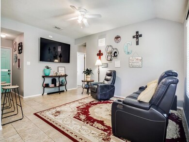 1102 Lynnwood Ct, Cleburne, TX 76033 - photo 6