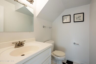 19 Le Grande Ave unit 17, Greenwich, CT 06830 - photo 3