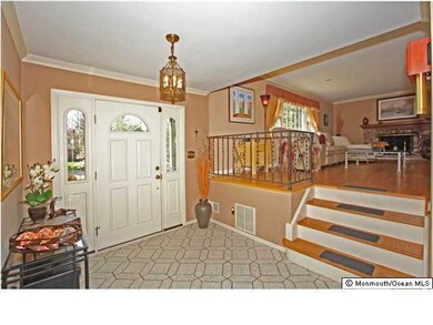 7 Dorothy Ct, Middletown, NJ 07748 - photo 2