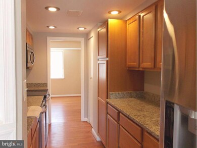 6027 Bonnie Bern Ct, Burke, VA 22015 - photo 4