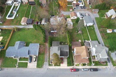 47 N Railroad St, Walnutport, PA 18088 - photo 7