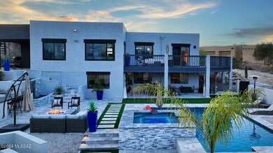 Resort Style Backyard-4180 N Swan Road