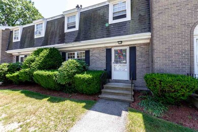 49 Fieldstone Dr, Londonderry, NH 03053 - photo 2