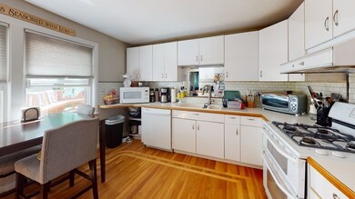 37 Centre St unit 1, Natick, MA 01760 - photo 3