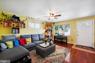 731 Jansen Ave, Essington, PA 19029 - photo 5