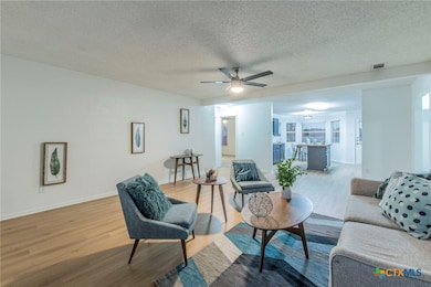 4101 Beach Ball Dr, Killeen, TX 76549 - photo 2