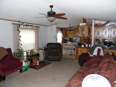 705 27th St W, Williston, ND 58801 - photo 5