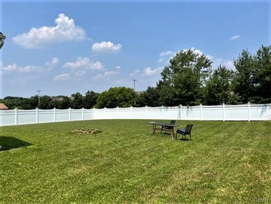 3619 Vista Dr, Macungie, PA 18062 - photo 6