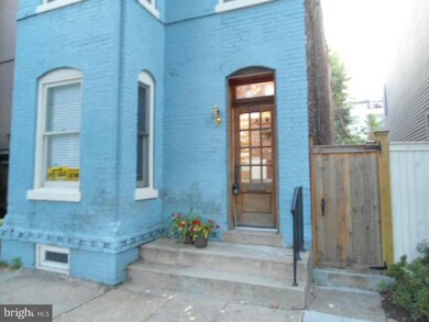 822 N Columbus St, Alexandria, VA 22314 - photo 3